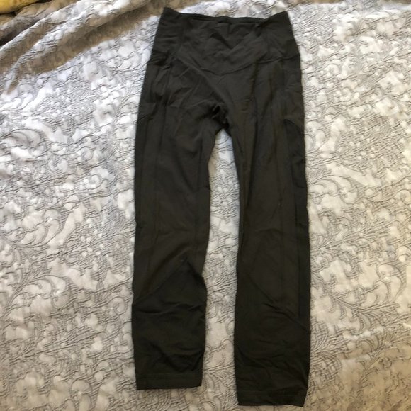 Lululemon Black Leggings Size 6 - Picture 2 of 8